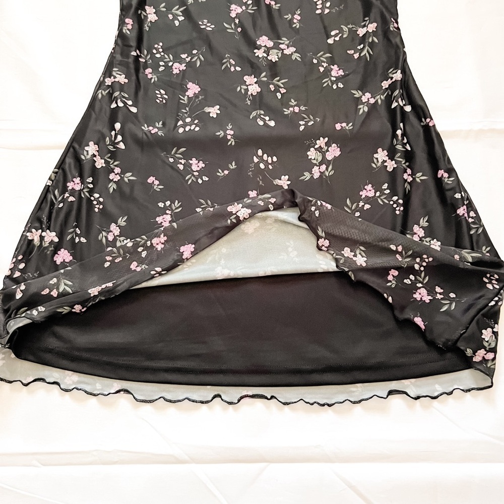 SHEIN Womens Ditsy Floral Print Lettuce Trim Cami Dress, Size L - Picture 3 of 10